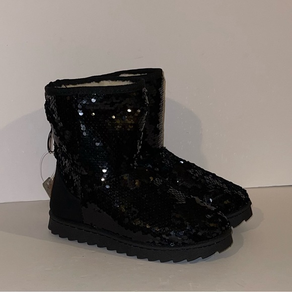 Mudd Sequin Boots - Picture 2 of 11